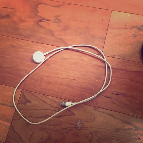 Apple Watch charger - Picture 1 of 1
